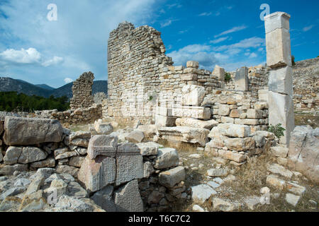 Asien, Türkei, Antalya, Kumluca, Ausgrabungen der antiken Stadt Rhodiapolis, Teil der Stoa nördlich der Agora Stockfoto