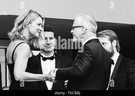 69e Festival de Cannes Eröffnungsfeier, Frankreich 11. Mai 22, 2016 (Präsident George Miller, Laszlo Jeles-Nemes, Woody Allen, Vanessa Paradies) Stockfoto