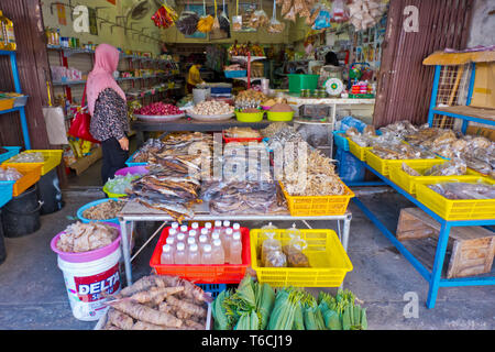 Shop, Soi Phisai Sapphakit, am Central Market, der Stadt Phuket, Thailand Stockfoto