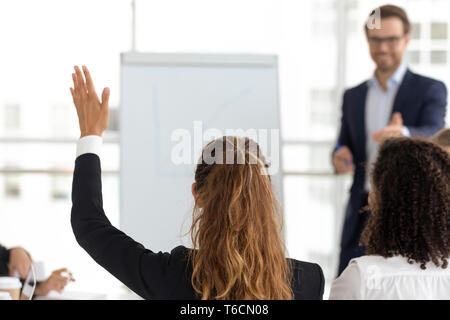 Training Teilnehmer melden Frage an Mitarbeiter Team workshop Fragen Stockfoto