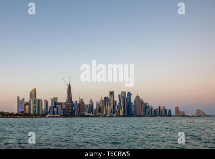 Doha City Centre bei Sonnenuntergang, Katar Stockfoto