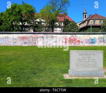 Originale Kunstwerke an der Berliner Mauer, Berlin, Deutschland Stockfoto