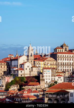 Blick Richtung Nossa Senhora da Vitoria Kirche, Porto, Portugal Stockfoto