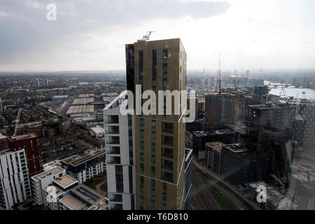 Neun neun Elms Elms Punkt im Süden Londons. April 13, 2019. Stockfoto