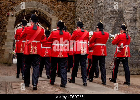 UK, Cardiff - 09 Juni 2018 - Band der Royal Welsh Teilnahme an den offiziellen Geburtstag feiern für Königin Elizabeth II. Stockfoto