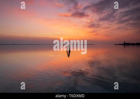 Sonnenuntergang in der Lagune von Venedig, Laguna di Venezia Stockfoto