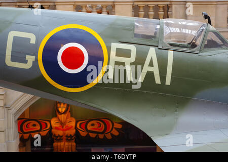 Spitfire LA 198 ist eine Markierung 21 Spitfire 1944 mit einem Rolls Royce Griffon 61 Motor und 5-Blatt Propeller gebaut. 602 (Glasgow) Squadron Stockfoto