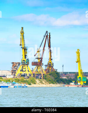 Donau industrielle Cargo port Stockfoto