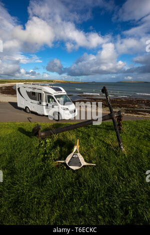 Reisemobil; Newark Bay; Orkney, Großbritannien Stockfoto