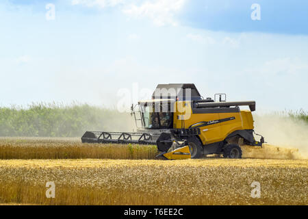 Mähdrescher. Landwirtschaftliche Maschinen. Stockfoto