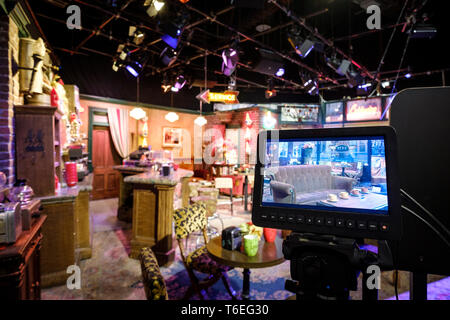 Central Perk Cafe film Reihe von weltberühmten Sitcom "Friends" bei Warner Bros Studio Tour Hollywood in Los Angeles, Kalifornien, USA Stockfoto