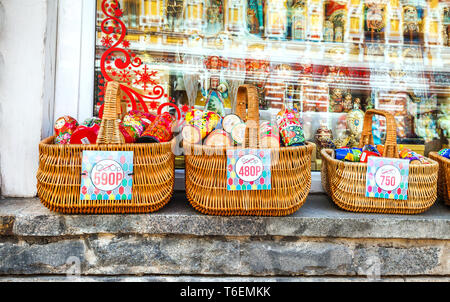 Verkauf Puppen auf dem Arbat Stockfoto