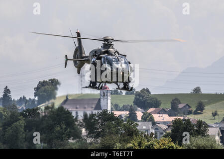 Special Unit lynx der Luzerner Polizei während einer Übung, Beromünster, Luzern, Schweiz, Europ. Stockfoto