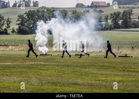 Special Unit lynx der Luzerner Polizei während einer Übung, Beromünster, Luzern, Schweiz, Europ. Stockfoto