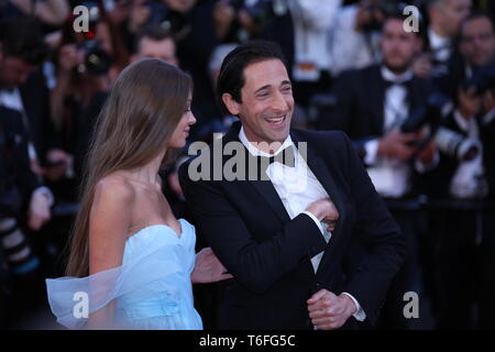 CANNES, Italien, 17. MAI 2017: Lara Lieto und Adrien Brody sorgt sich das Screening von "Ismael's Ghosts 'Auf dem Filmfestival (Foto: Mickael Chavet) Stockfoto