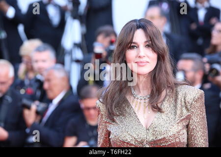 CANNES, Frankreich - 24. MAI 2017: Monica Bellucci besucht "betört" Screening auf den 70. Filmfestspielen von Cannes (Foto: Mickael Chavet) Stockfoto