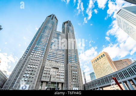 TOKYO, Japan - 23. November 2018: Metropolitan Regierungsgebäude von Tokio, Japan, die Häuser der Tokyo Metropolitan Government. Stockfoto