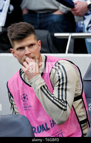 London, Großbritannien. 30 Apr, 2019. Klaas Jan Huntelaar von Ajax während der UEFA Champions League Finale zwischen den Tottenham Hotspur und Ajax bei Tottenham Hotspur Stadion, London, England am 30. April 2019. Foto von Carlton Myrie. Nur die redaktionelle Nutzung, eine Lizenz für die gewerbliche Nutzung erforderlich. Keine Verwendung in Wetten, Spiele oder einer einzelnen Verein/Liga/player Publikationen. Credit: UK Sport Pics Ltd/Alamy leben Nachrichten Stockfoto