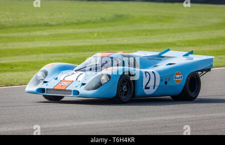 1970 Porsche 917 K Gruppe 5 Racer auf der Demonstration am 77. Goodwood GRRC Mitgliederversammlung, Sussex, UK. Stockfoto