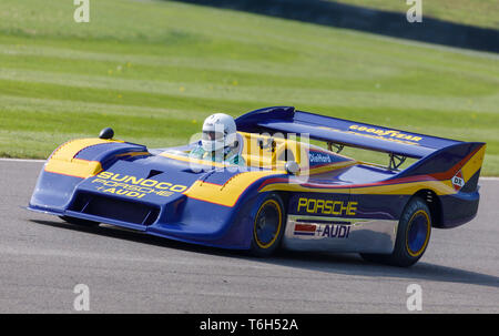 1973 Porsche 917/30 CanAm Racer während einer Demonstration am 77. Goodwood GRRC Mitgliederversammlung, Sussex, UK. Stockfoto