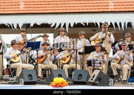 Spanisch Big Band während des Konzerts auf La Gomera Stockfoto