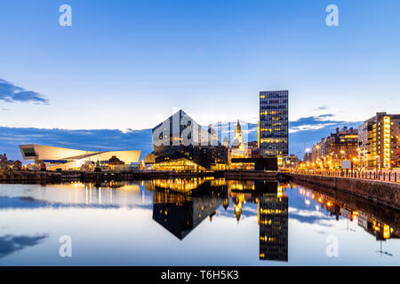 Liverpool skyline Pier Head Sonnenuntergang Stockfoto