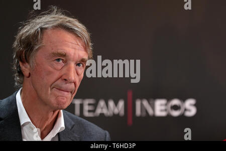 Team INEOS Eigentümer Sir Jim Ratcliffe während einer Pressekonferenz zu starten Team INEOS Am Lagoon kostenlos in Linton, Yorkshire. Stockfoto