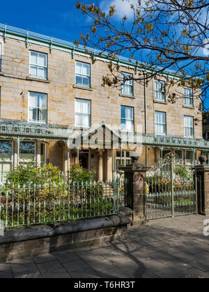 Royal House ehemalige Royal Hotel in York Place in Harrogate, North Yorkshire England Stockfoto