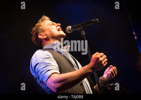 Norwegen, Oslo - 29. April 2019. Die englische Band Mike und der Mechanik führt ein Live Konzert am Rockefeller in Oslo. Hier sänger Tim Howar wird gesehen, live auf der Bühne. (Foto: Gonzales Foto - Terje Dokken). Stockfoto