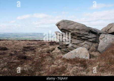 In einer Serie von Bildern auf einer 7,5 Kilometer entfernt vom Dorf Wycoller Boulsworth auf den Hängen der Hügel und dem Gipfel des KOP-Gesetzes an 517 m gefangen. Stockfoto