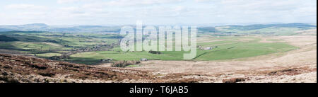 In einer Serie von Bildern auf einer 7,5 Kilometer entfernt vom Dorf Wycoller Boulsworth auf den Hängen der Hügel und dem Gipfel des KOP-Gesetzes an 517 m gefangen. Stockfoto