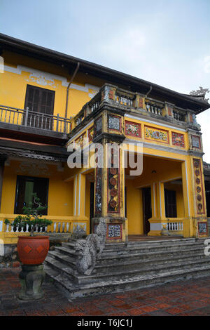 Die tinh Minh Gebäude im Dien Tho Residenz in der kaiserlichen Stadt, Hue, Vietnam Stockfoto