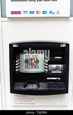 London, Großbritannien. Mai, 2019. HSBC Brexit cash point maschine "Wir sind keine Insel 'Credit: Van Quan/Alamy leben Nachrichten Stockfoto