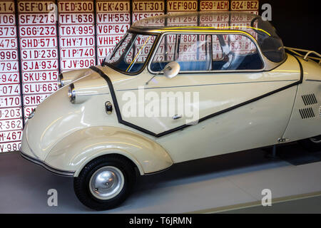 1959 Messerschmitt Kabinenroller KR200//Kabine Roller, Deutschen dreirädrige Bubble Car in der Autoworld Oldtimer Museum in Brüssel, Belgien Stockfoto