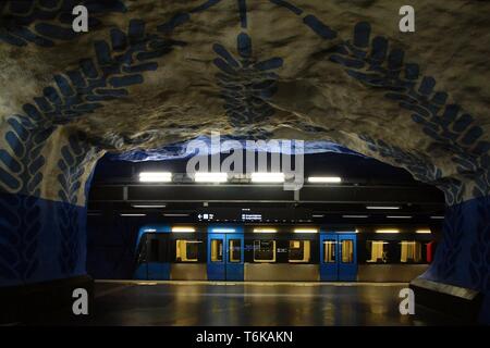 T-Centralen Station der U-Bahn in Stockholm. Stockfoto