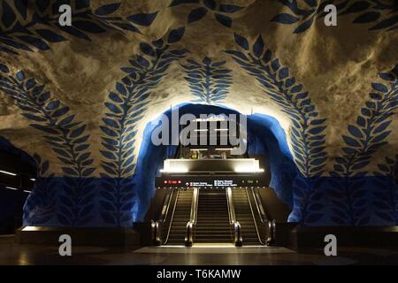 T-Centralen Station der U-Bahn in Stockholm. Stockfoto