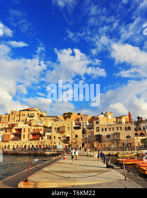 Der alte Hafen der Altstadt von Jaffa. Stockfoto