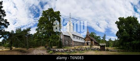 Kirchen auf der Insel Ruhnu Stockfoto