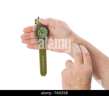 Hand des alten Mannes unter Puls Stockfoto