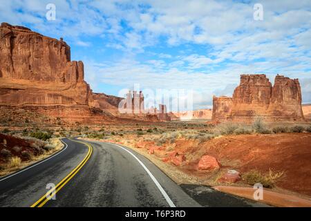 Arches Scenic Drive, Rock Formation die Orgel, Arches National Park, Utah, USA Stockfoto