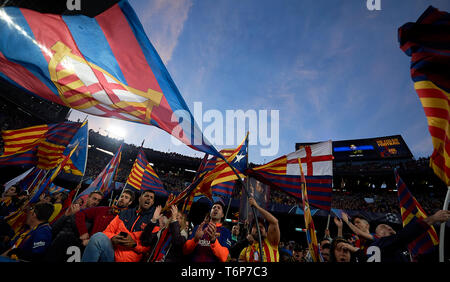 Barcelona, Spanien. Mai, 2019. Fußball: UEFA Champions League 2018/19: Unterstützer von Barcelona in der UEFA Champions League Spiel zwischen dem FC Barcelona gegen FC Liverpool im Camp Nou Stadion in Barcelona, Spanien, 1. Mai 2019. Credit: Pablo Morano/LBA/Alamy leben Nachrichten Stockfoto