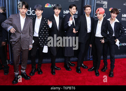 Las Vegas, USA. 01 Mai, 2019. LAS VEGAS, Nevada, USA - Mai 01: J - Hoffnung, V, Jungkook, Jimin, Suga, Jin und RM von BTS kommen an der 2019 Billboard Music Awards im MGM Grand Garden Arena am 1. Mai 2019 in Las Vegas, Nevada, USA. (Foto von Xavier Collin/Image Press Agency) Quelle: Bild Presse Agentur/Alamy leben Nachrichten Stockfoto