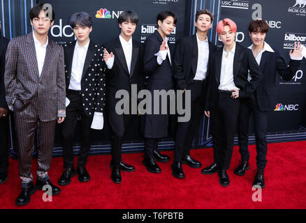 Las Vegas, USA. 01 Mai, 2019. LAS VEGAS, Nevada, USA - Mai 01: J - Hoffnung, V, Jungkook, Jimin, Suga, Jin und RM von BTS kommen an der 2019 Billboard Music Awards im MGM Grand Garden Arena am 1. Mai 2019 in Las Vegas, Nevada, USA. (Foto von Xavier Collin/Image Press Agency) Quelle: Bild Presse Agentur/Alamy leben Nachrichten Stockfoto