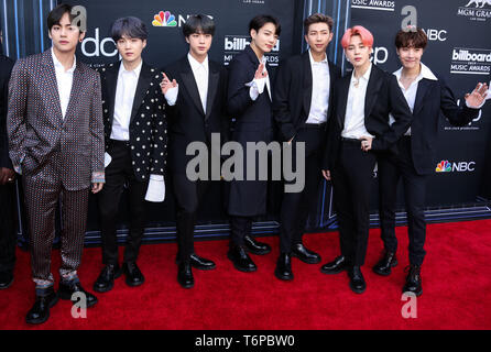 Las Vegas, USA. 01 Mai, 2019. LAS VEGAS, Nevada, USA - Mai 01: J - Hoffnung, V, Jungkook, Jimin, Suga, Jin und RM von BTS kommen an der 2019 Billboard Music Awards im MGM Grand Garden Arena am 1. Mai 2019 in Las Vegas, Nevada, USA. (Foto von Xavier Collin/Image Press Agency) Quelle: Bild Presse Agentur/Alamy leben Nachrichten Stockfoto