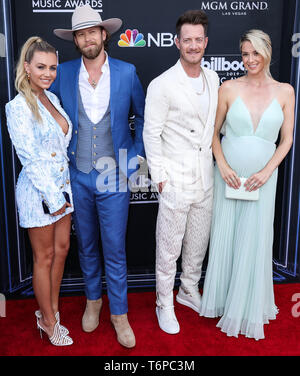 Las Vegas, USA. 01 Mai, 2019. LAS VEGAS, Nevada, USA - Mai 01: Brittney Marie Kelley, Brian Kelley, Tyler Hubbard und Hayley Hubbard von Florida Georgia Linie kommen an der 2019 Billboard Music Awards im MGM Grand Garden Arena am 1. Mai 2019 in Las Vegas, Nevada, USA. (Foto von Xavier Collin/Image Press Agency) Quelle: Bild Presse Agentur/Alamy leben Nachrichten Stockfoto