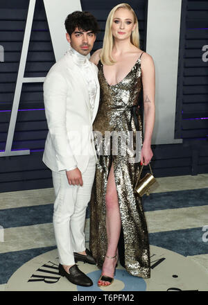 (Datei) zum 2. Mai 2019. Joe Jonas und Sophie Turner erhalten in der überraschung Vegas Zeremonie verheiratet. Foto: BEVERLY HILLS, Los Angeles, CA, USA - 24. Februar: Joe Jonas und Freundin/Schauspielerin Sophie Turner am 2019 Vanity Fair Oscar Partei kommen im Wallis Annenberg Center für Darstellende Künste am Februar 24, 2019 in Beverly Hills, Los Angeles, Kalifornien, Vereinigte Staaten. (Foto von Xavier Collin/Image Press Agency) Quelle: Bild Presse Agentur/Alamy leben Nachrichten Stockfoto