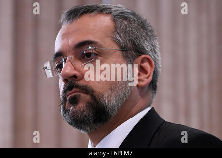 DF-Brasilia - 05/02/2019 - Pressekonferenz mit dem Minister für Bildung - Abraham Weintraub, Minister für Bildung, am Donnerstag, den 2. Mai im Rahmen einer Pressekonferenz das Nationale System für die Bewertung der grundlegenden Bildung - seab - am Hauptsitz des Ministeriums für Bildung zu diskutieren. Foto: Mateus Bonomi/AGIF Stockfoto