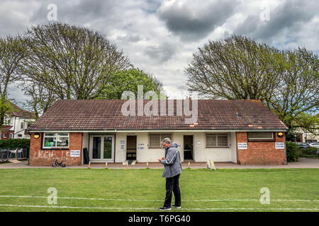 Hove, Großbritannien. 2. Mai 2019. Ungewöhnliche Wahllokale in der Stadt Brighton und Hove Rat Wahlen heute verwendet: das Cafe und der Pavillon im Park möchten Credit: Andrew Hasson/Alamy leben Nachrichten Stockfoto