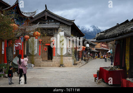 Historisches Dorf Baisha in der Nähe von Lijiang, China Stockfoto