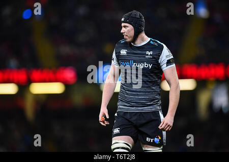 27.April 2019, Fürstentum, das Stadion, Cardiff, Wales; Guinness pro 14, Runden 21, Cardiff Blues Vs Fischadler; Adam Bart der Fischadler Credit: Craig Thomas/News Bilder Stockfoto